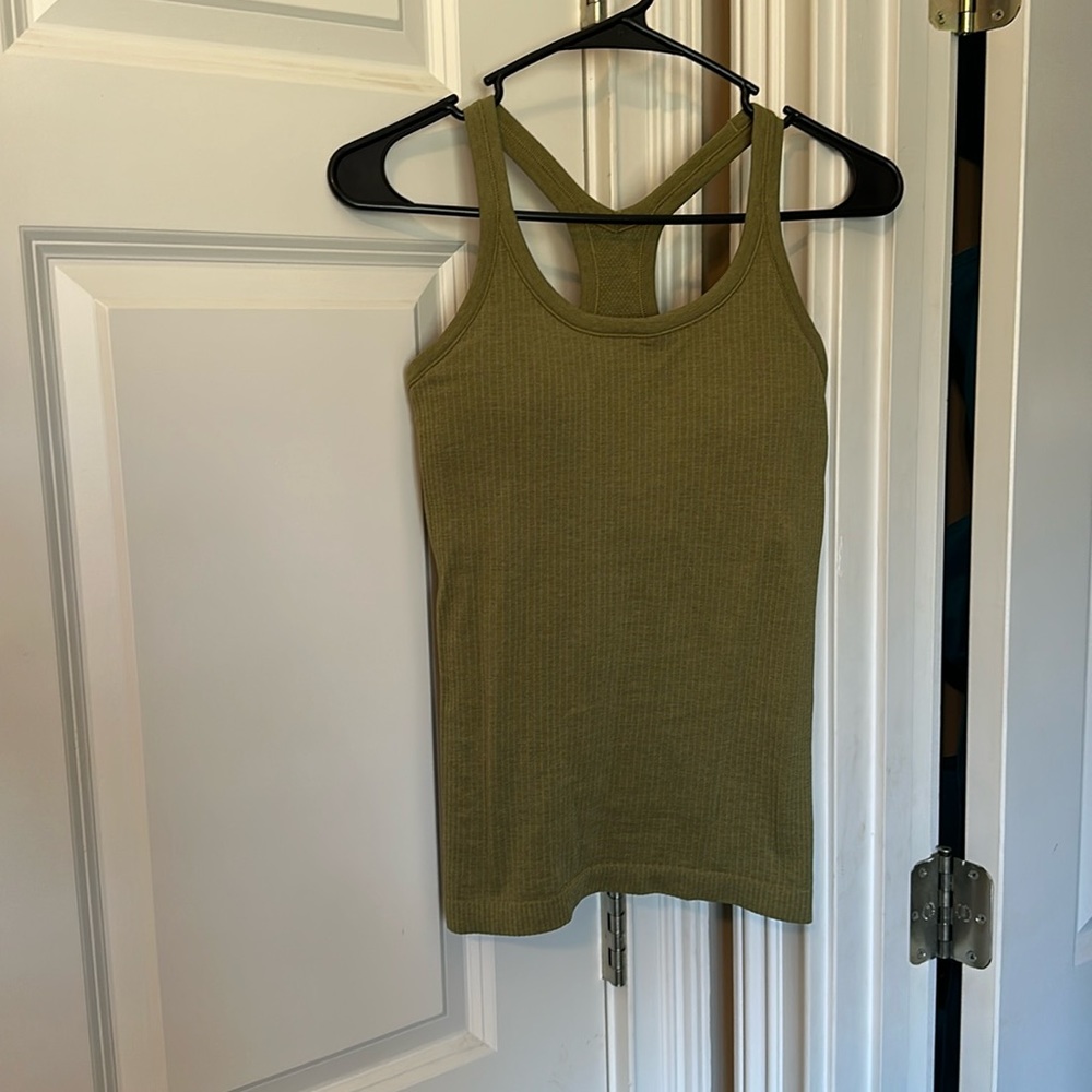 Green lululemon top